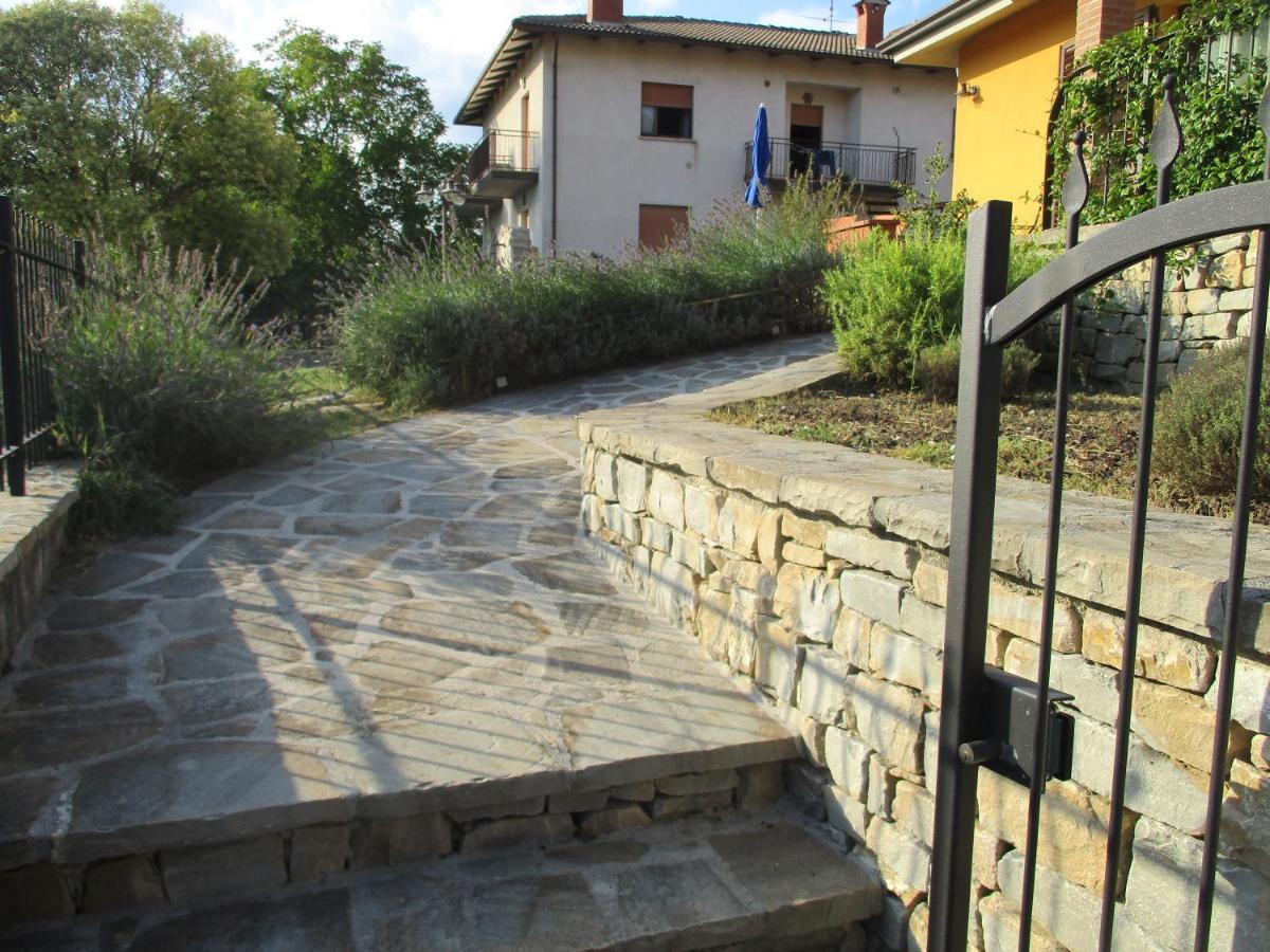 Villa IL RISVEGLIO DEI SENSI  Fossato di Vico Esterno foto