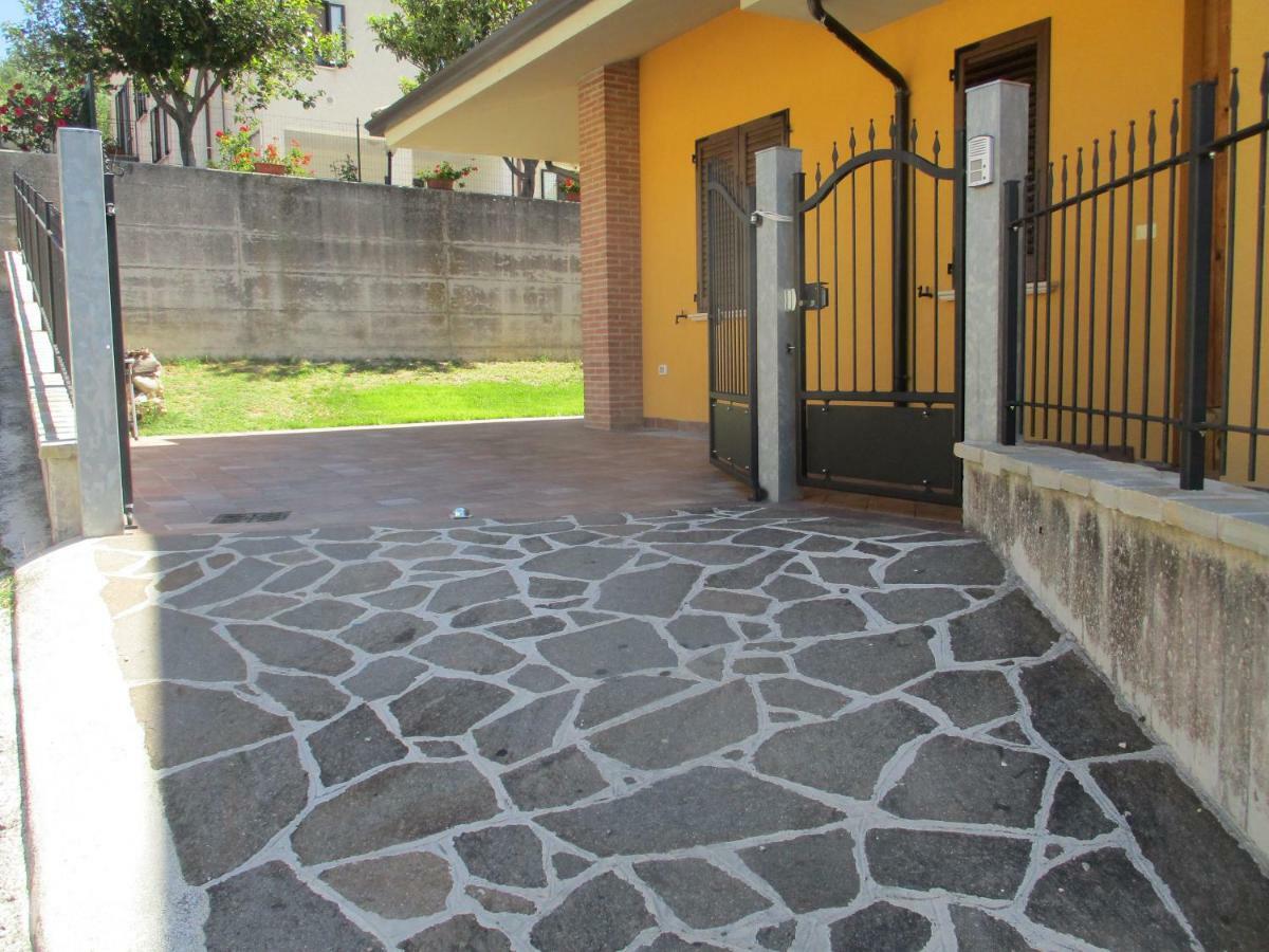 Villa IL RISVEGLIO DEI SENSI  Fossato di Vico Esterno foto