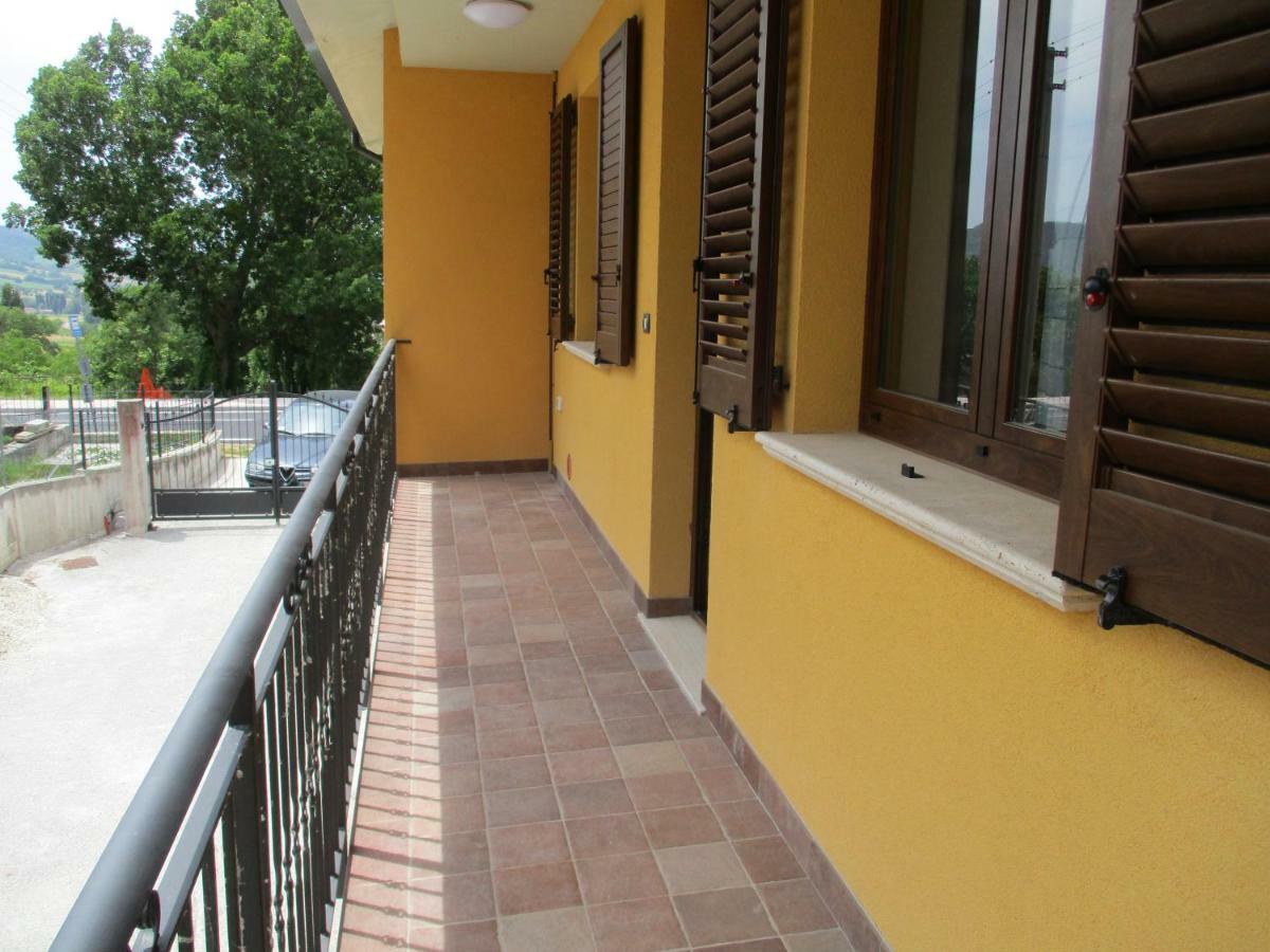 Villa IL RISVEGLIO DEI SENSI  Fossato di Vico Esterno foto